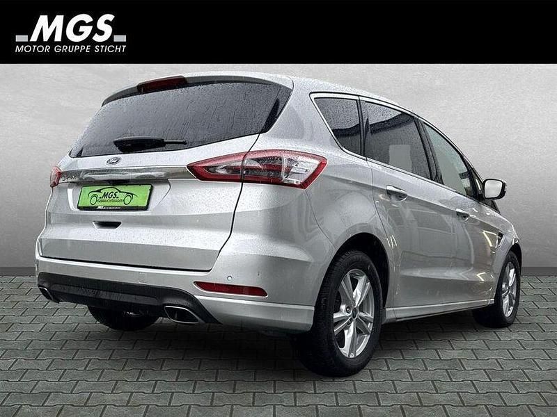 Gebraucht Ford S-MAX Titanium 190 PS (139 kW) 2021 Polarsilber metallic Van / Kleinbus