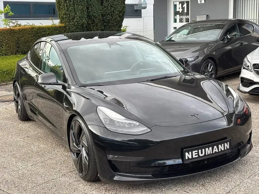 Used Tesla Model 3 Performance 377 kW (513 HP) 2022 Black Sedan