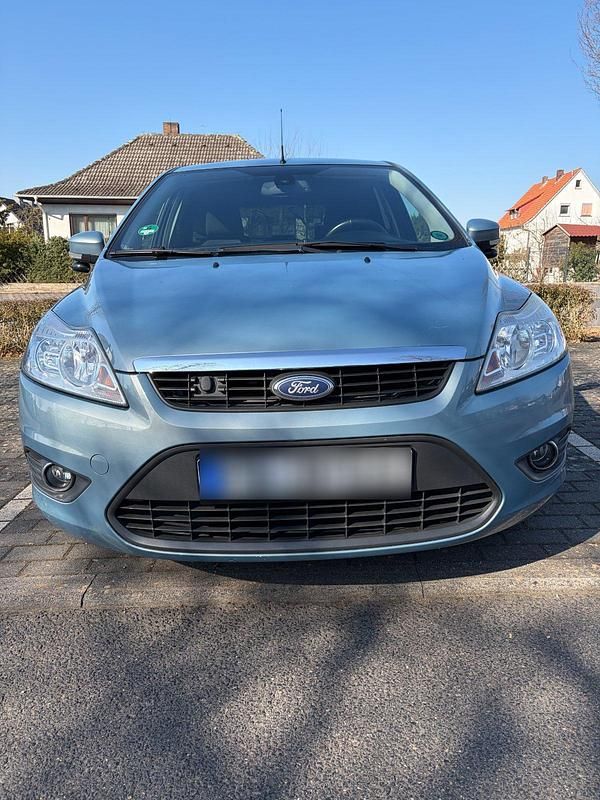 Gebraucht Ford Focus 125 PS (91 kW) 2008 Grau Limousine
