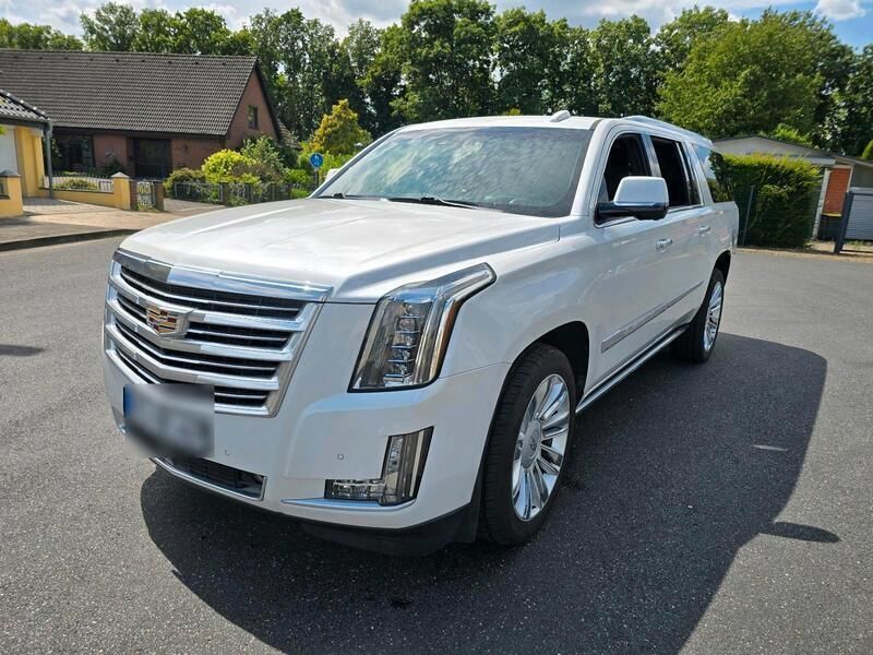 Weiß Gebraucht 2016 Cadillac Escalade SUV | 37.900 € (Fairer Preis) - Bild 1/4