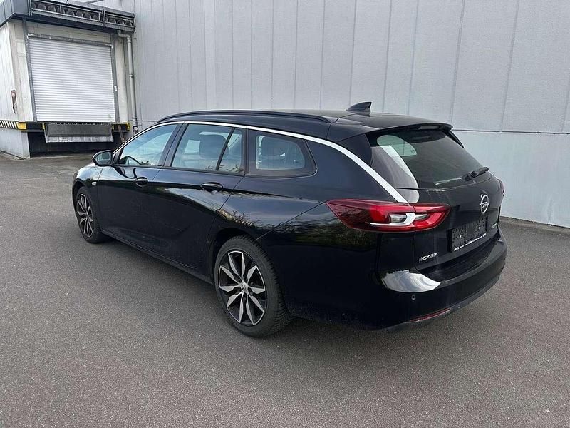Gebraucht Opel Insignia Selection 170 PS (125 kW) 2018 Schwarz Kombi