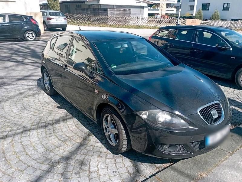Gebraucht Seat Leon 125 PS (91 kW) 2008 Schwarz Kleinwagen