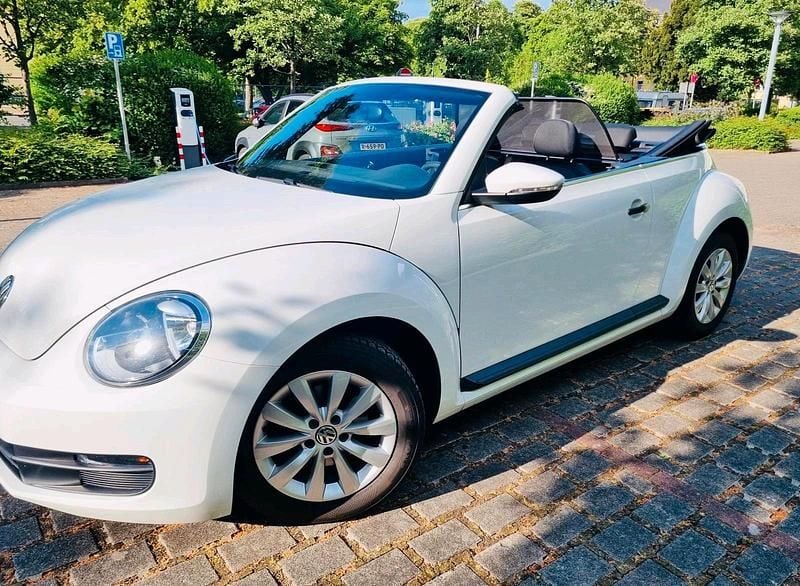 Weiß Gebraucht 2015 VW Beetle Cabrio | 9.250 € (Fairer Preis) - Bild 1/4