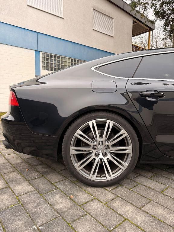 Gebraucht Audi A7 Ambiente 310 PS (228 kW) 2010 Schwarz Limousine