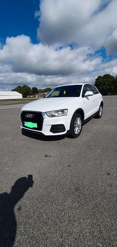 Gebraucht 2016 Audi Q3 S-Line SUV | 12.000 € (Superpreis) - Bild 1/4