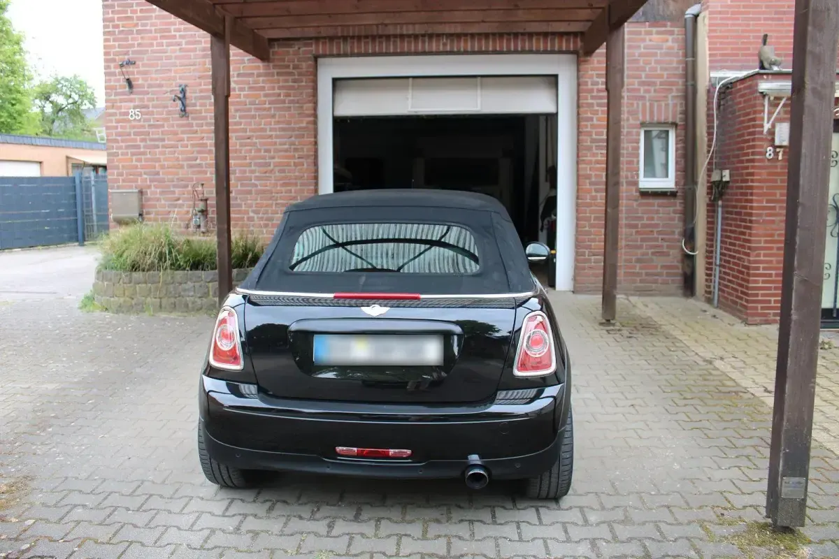 Occasion Mini One Cabriolet 78 ch (57 kW) 2011 Noir Cabriolet