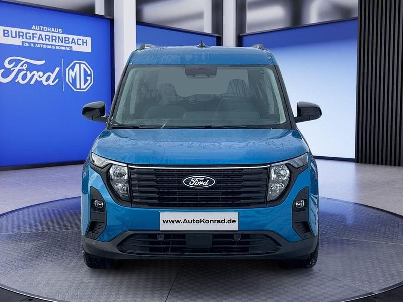 Neu Ford Tourneo Courier Titanium 125 PS (91 kW) 2025 Blau Van / Kleinbus