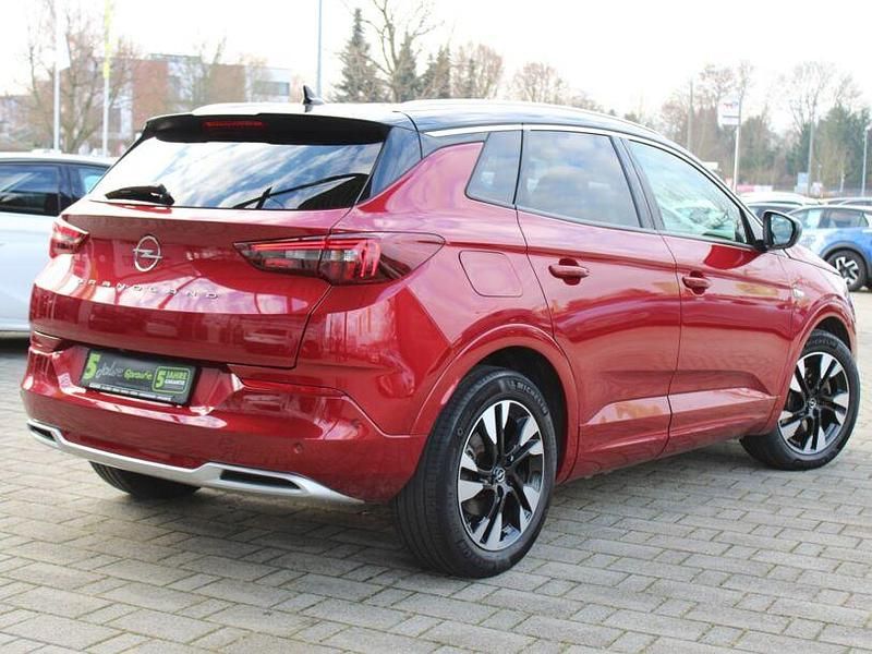 Gebraucht Opel Grandland X Ultimate 224 PS (164 kW) 2022 Rot SUV