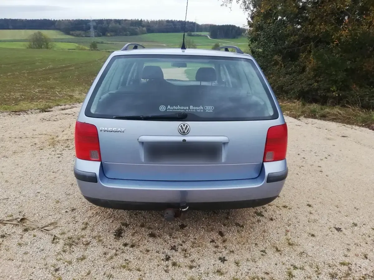 Gebraucht VW Passat 101 PS (74 kW) 1997 Silber Kombi