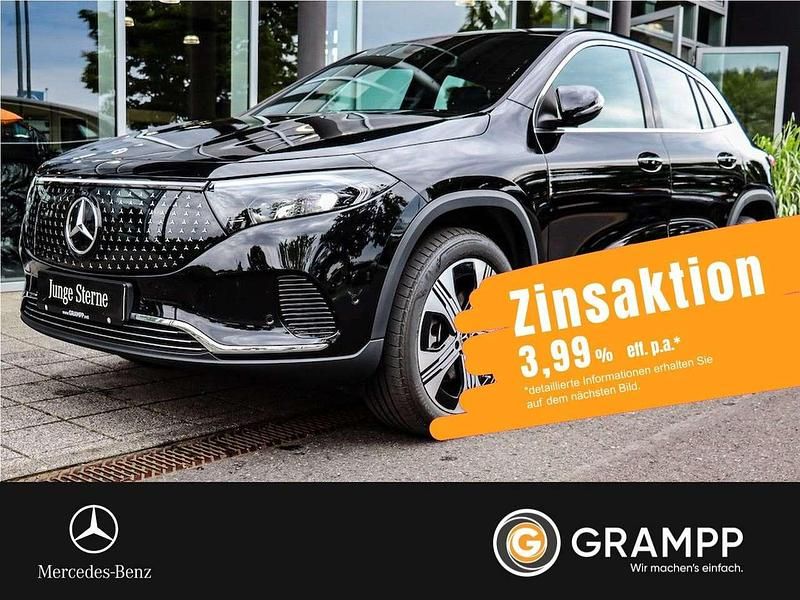 Schwarz Gebraucht 2024 Mercedes EQA300 Electric Art SUV | 35.850 € (Fairer Preis) - Bild 1/3