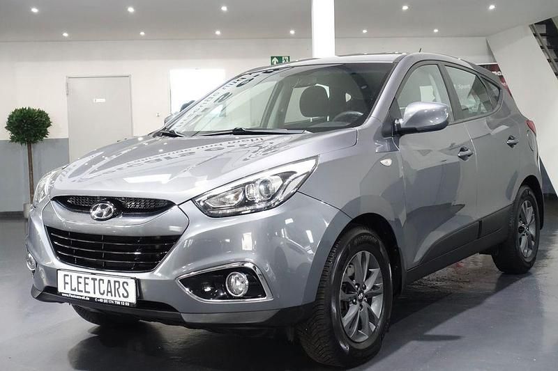 Grau Gebraucht 2015 Hyundai ix35 SUV | 8.950 € (Fairer Preis) - Bild 1/4