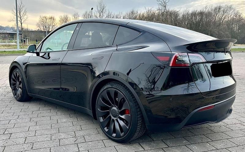 Gebraucht Tesla Model Y Performance 392 kW (534 PS) 2022 Schwarz SUV
