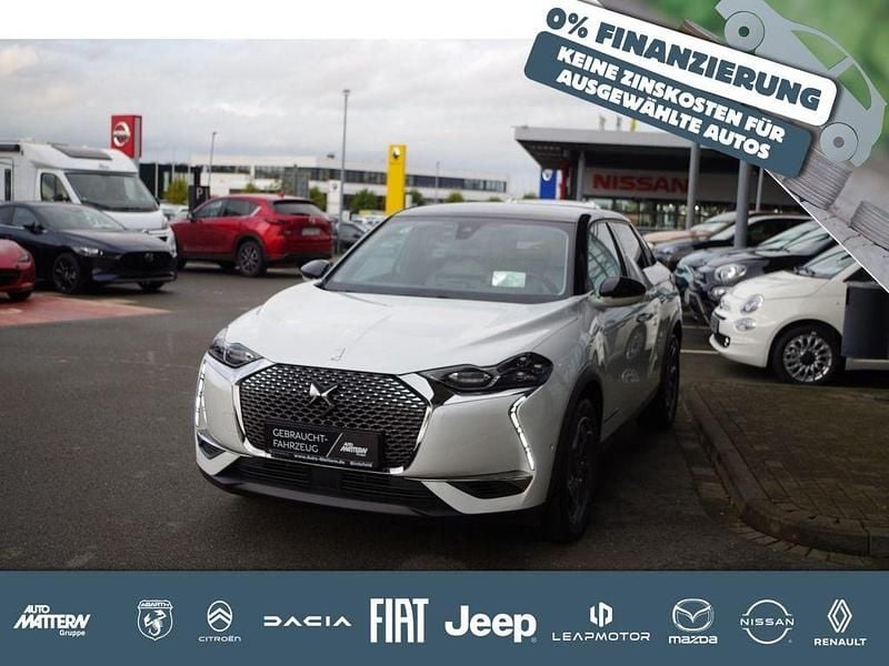 Gebraucht DS Automobiles DS3 131 PS (96 kW) 2019 Farbe weiss perle perlmutt/typ aussenver (metallic) SUV