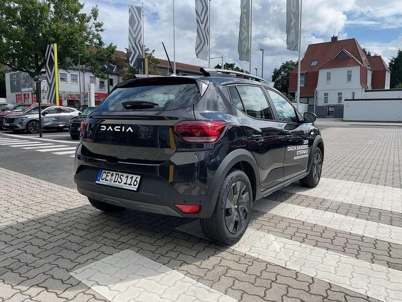 Second-hand Dacia Sandero Expression 91 CP (66 kW) 2025 Negru Hatchback