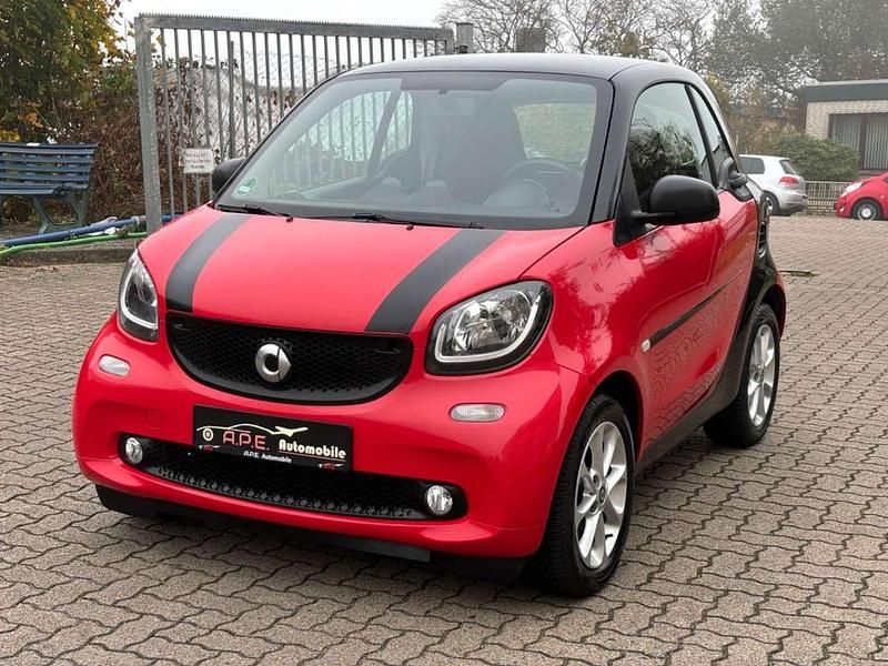 Gebraucht Smart ForTwo Coupé 71 PS (52 kW) 2017 Schwarz Coupé