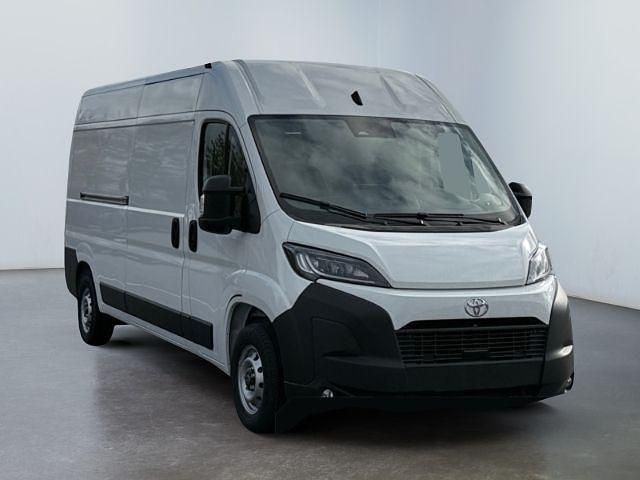 Neu Toyota Proace 102 PS (75 kW) 2026 Weiss Van / Kleinbus