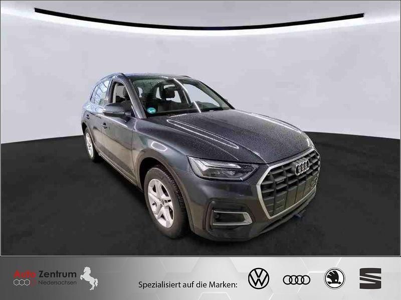 Grau Gebraucht 2023 Audi Q5 Comfort SUV | 37.469 € (Guter Preis) - Bild 1/3