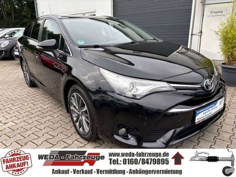 Schwarz Gebraucht 2015 Toyota Avensis Business Edition Kombi | 9.999 € (Fairer Preis) - Bild 1/4