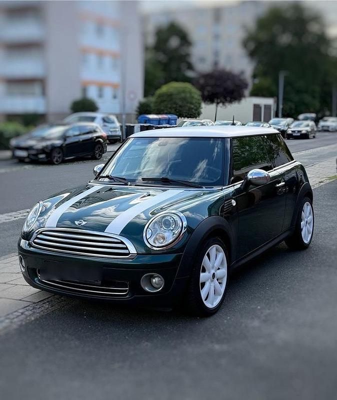 Grün Gebraucht 2009 Mini Cooper Kleinwagen | 3.999 € (Fairer Preis) - Bild 1/4