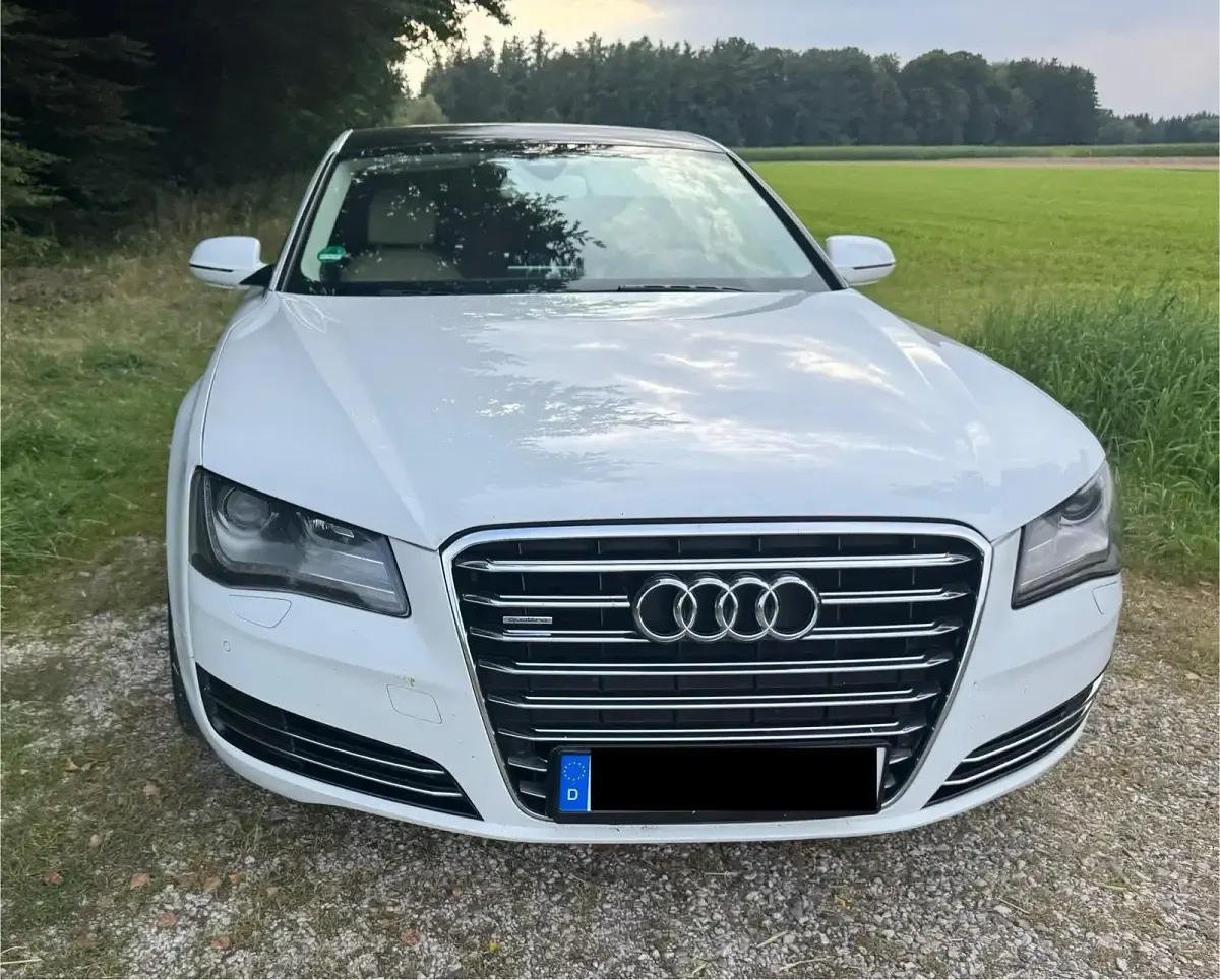 Gebraucht Audi A8 Comfort 350 PS (257 kW) 2010 Weiß Limousine