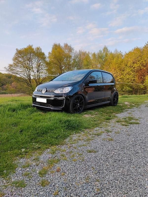 Gebraucht VW e-up! United 61 kW (83 PS) 2021 Schwarz Kleinwagen