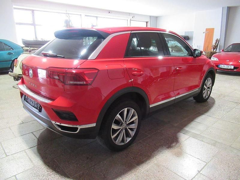 Gebraucht VW T-Roc Style 150 PS (110 kW) 2019 Rot SUV