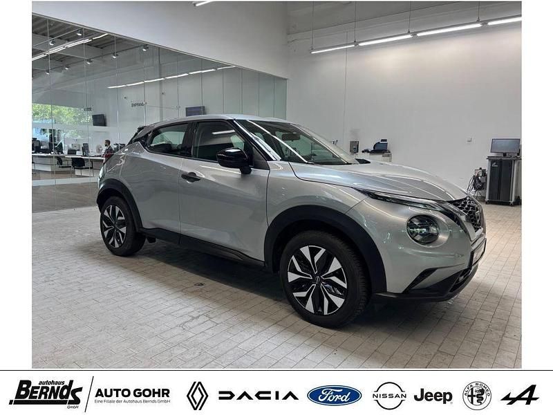 Gebraucht Nissan Juke Acenta 114 PS (83 kW) 2024 Silver metallic (ky0g) SUV