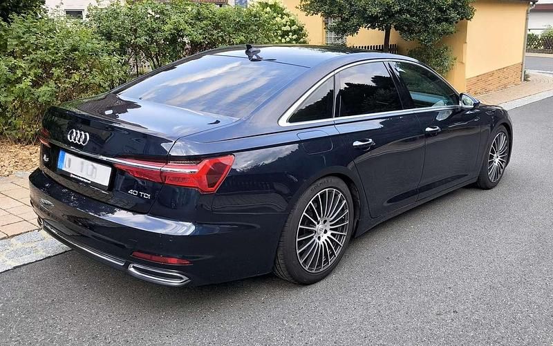 Gebraucht Audi A6 Design 204 PS (150 kW) 2020 Blau Limousine
