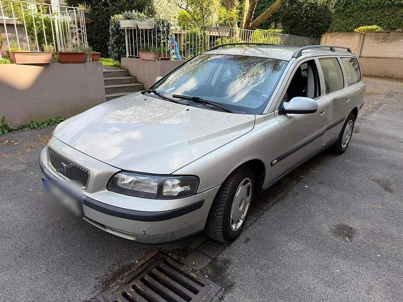 Gebraucht Volvo V70 140 PS (102 kW) 2001 Grau Kombi