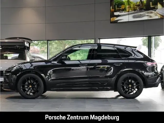 Gebraucht Porsche Macan 265 PS (194 kW) 2024 Schwarz SUV