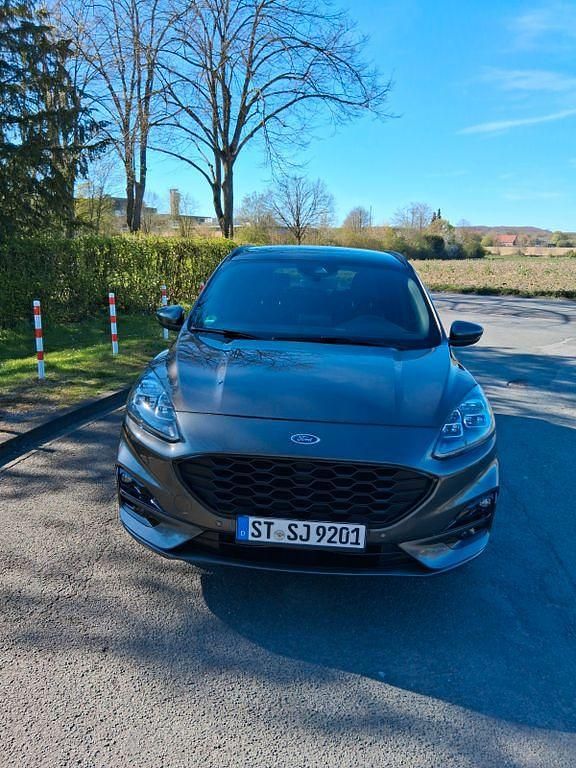 Gebraucht Ford Kuga ST-Line X 150 PS (110 kW) 2021 Grau SUV