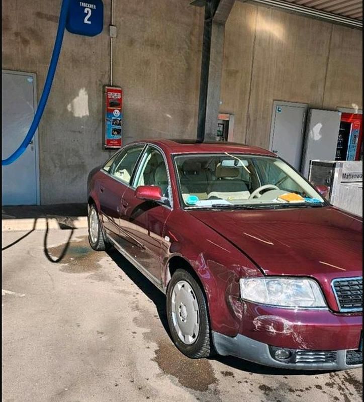 Gebraucht Audi A6 174 PS (127 kW) 2001 Rot Limousine