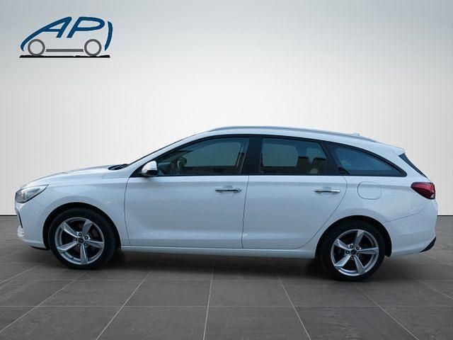 Gebraucht Hyundai i30 Comfort 110 PS (80 kW) 2017 Weiß Kombi