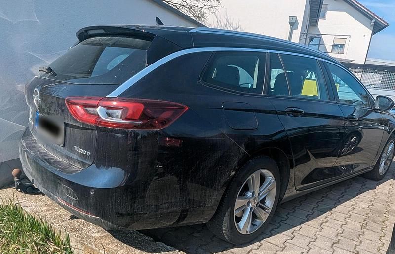 Gebraucht Opel Insignia 136 PS (100 kW) 2018 Blau Kombi