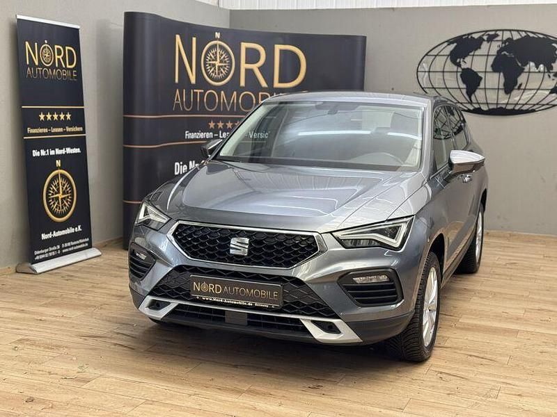 Graphitgrau (metallic) Gebraucht 2022 Seat Ateca Style SUV | 23.899 € (Guter Preis) - Bild 1/3