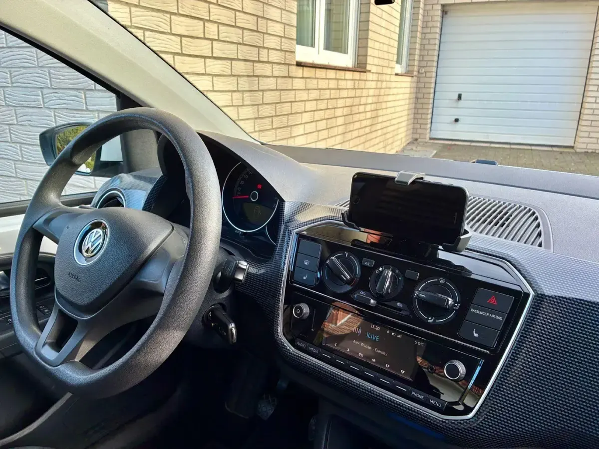 Gebraucht VW up! 60 PS (44 kW) 2017 Weiß Kleinwagen