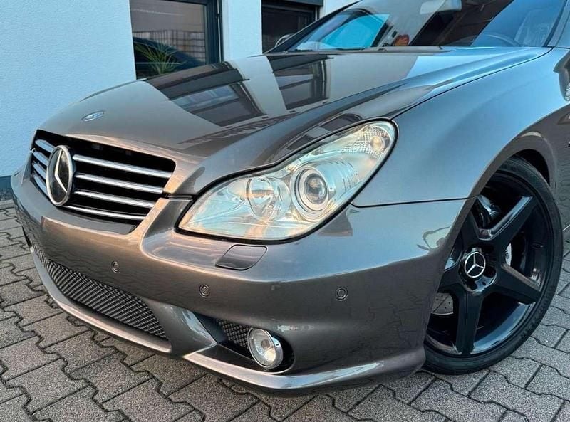 Gebraucht Mercedes CLS63 AMG AMG 514 PS (378 kW) 2007 Braun Coupé