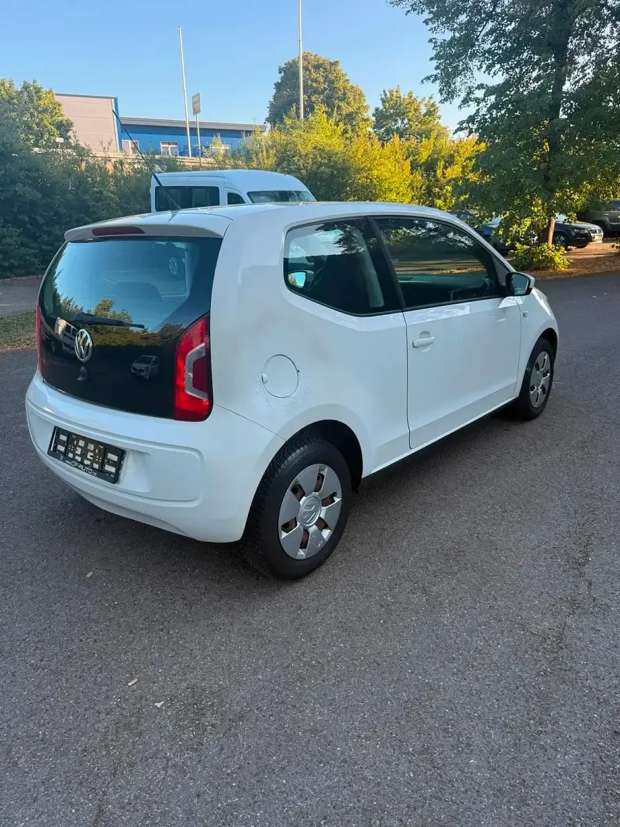 Gebraucht VW up! 60 PS (44 kW) 2012 Weiß Kleinwagen