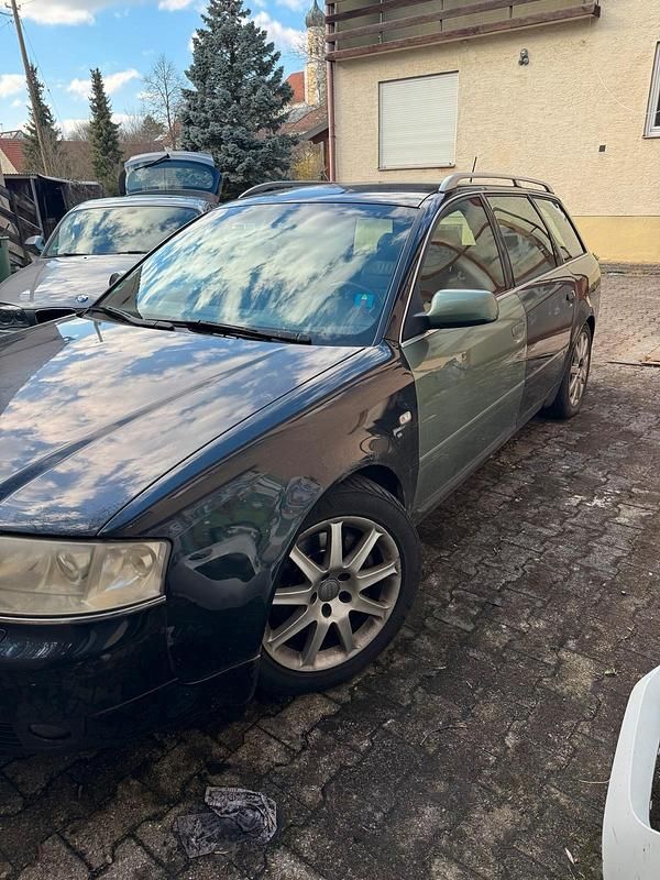 Gebraucht Audi A6 S-Line 155 PS (114 kW) 2003 Schwarz Kombi