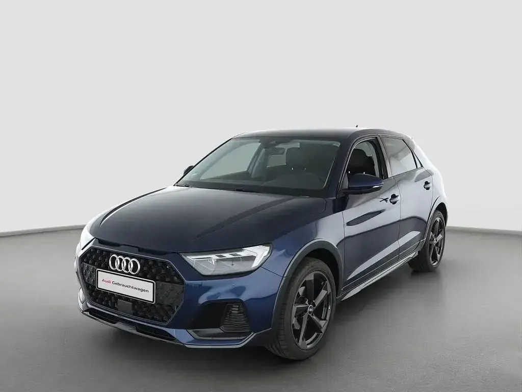 Gebraucht Audi A1 S-Line 116 PS (85 kW) 2025 Navarrablau metallic SUV