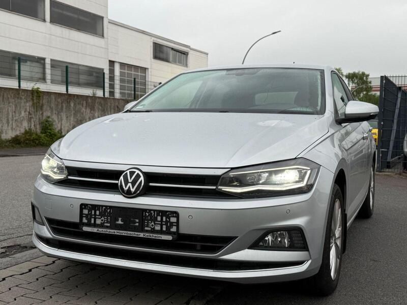 Silber Gebraucht 2021 VW Polo Highline Kleinwagen | 15.999 € (Fairer Preis) - Bild 1/4
