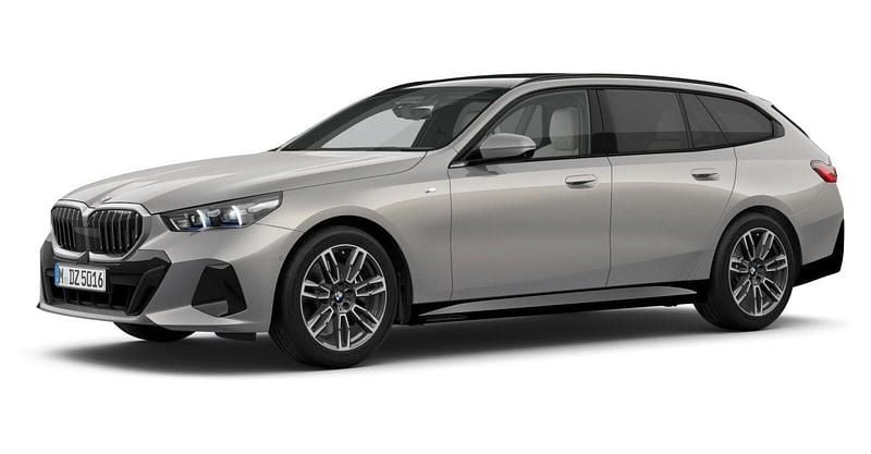 Grau Gebraucht 2025 BMW 540 Comfort Edition Kombi | 64.615 € (Superpreis) - Bild 1/4
