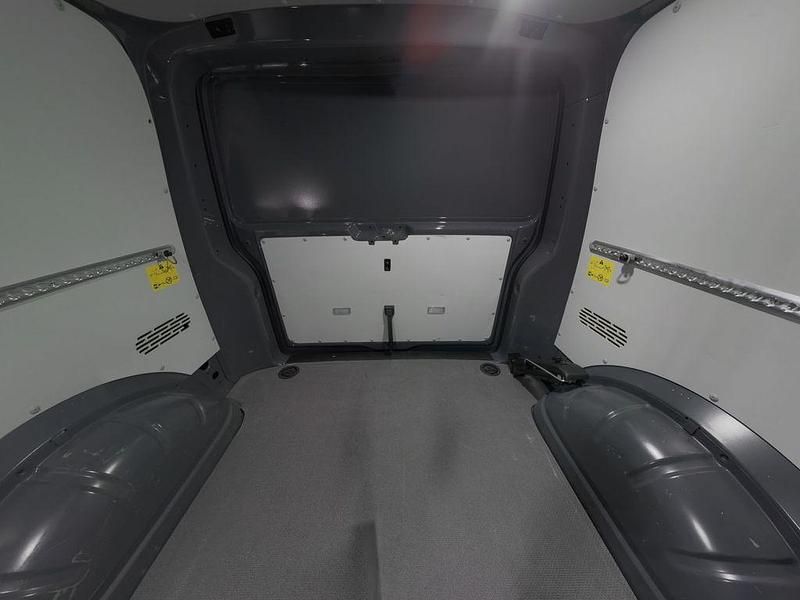 Gebraucht VW Transporter 150 PS (110 kW) 2025 Grau Van