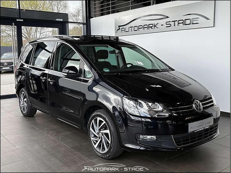 Gebraucht VW Sharan 184 PS (135 kW) 2018 Schwarz Van / Kleinbus