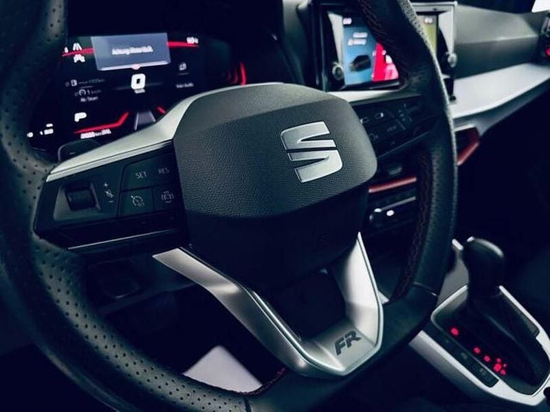 Gebraucht Seat Arona FR 116 PS (85 kW) 2025 Blau SUV