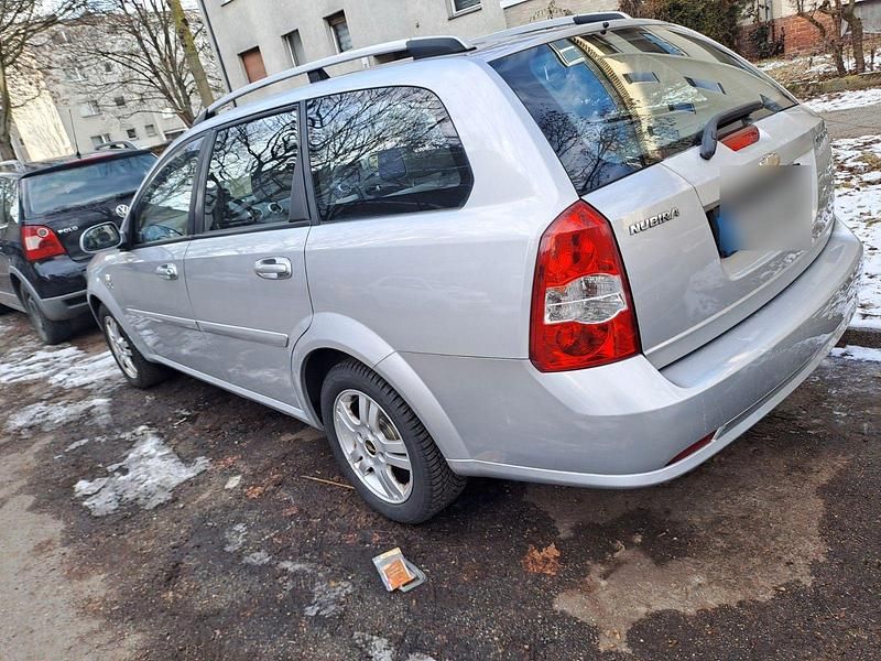Gebraucht Chevrolet Nubira CDX 121 PS (88 kW) 2006 Silber Kombi