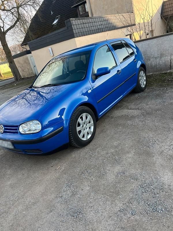 Gebraucht VW Golf IV 75 PS (55 kW) 2000 Andere farben Kleinwagen