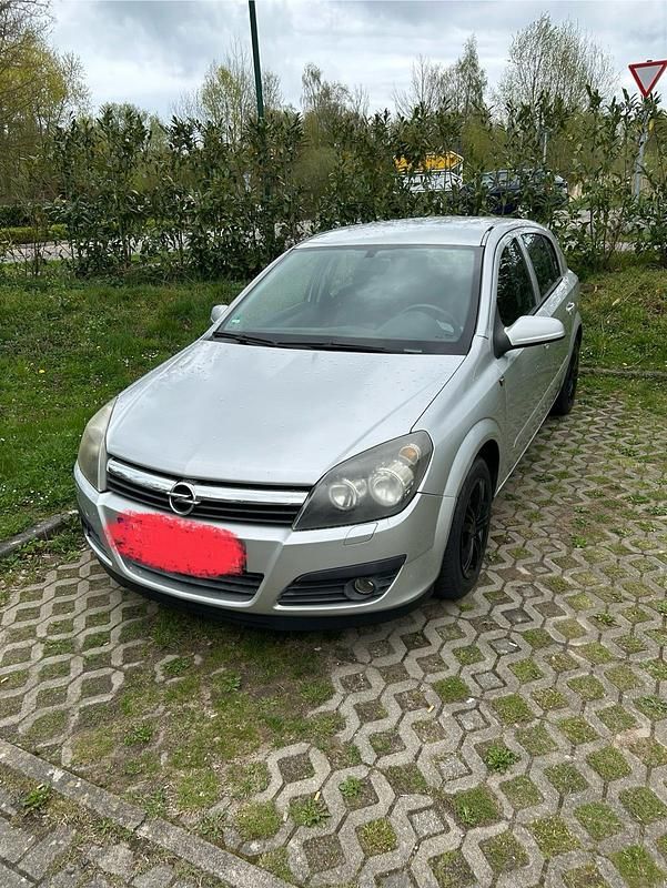 Grau Gebraucht 2005 Opel Astra Limousine | 500 € (Superpreis) - Bild 1/4