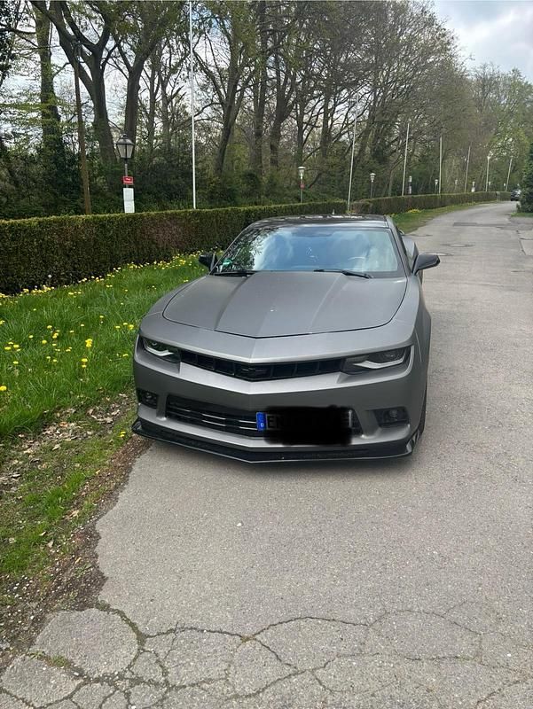 Rot Gebraucht 2015 Chevrolet Camaro SS Coupé | 22.000 € - Bild 1/4