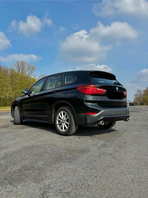 Gebraucht BMW X1 Advantage 190 PS (139 kW) 2020 Schwarz SUV